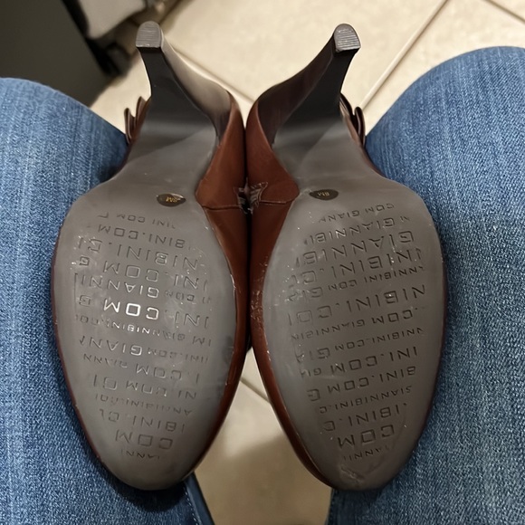 Gianni Bini Vintage Leather Slouchy Booties Size 8 - Picture 7 of 10